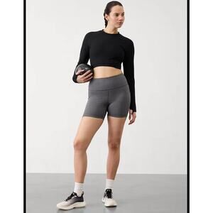 Athleta Interval 5” Shorts Black Size Large L Moisture-Wicking Athletic